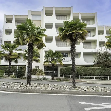 De Palais-8 By Interhome *