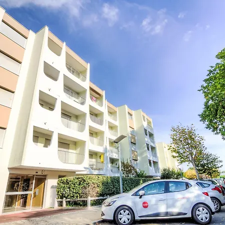 De Palais-8 By Interhome